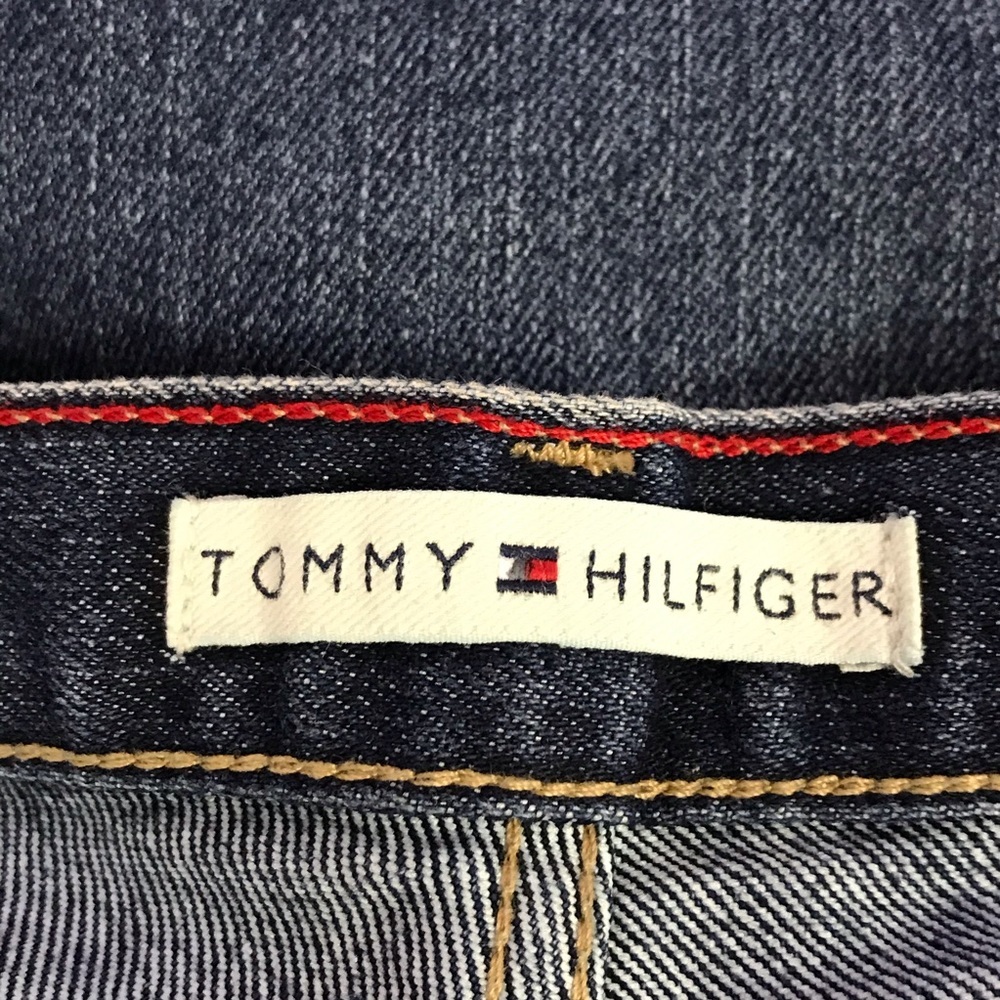 Floral embellished Tommy Hilfiger jeans (32) - Picture 3 of 8
